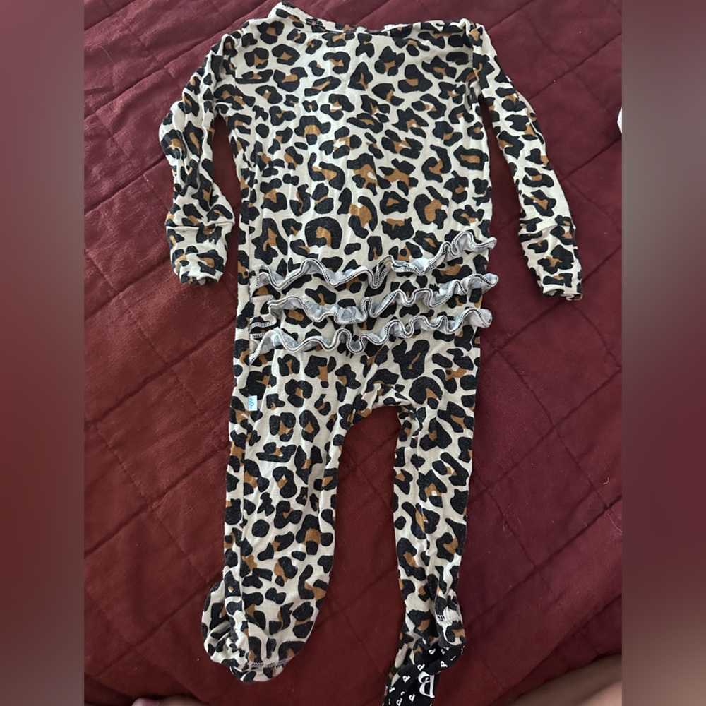 Posh Peanut Lana Leopard footie